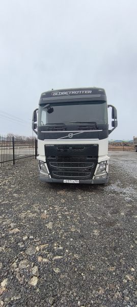 Volvo FH 6x4 Седельный тягач FH-TRUCK — Б/У, 2016 г.