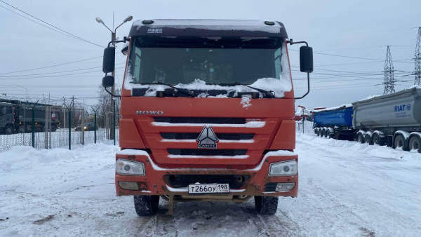 Howo ZZ 6x4 Самосвал ZZ5327GJBN3847E — Б/У, 2021 г.