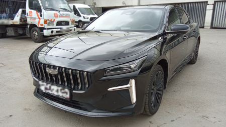 GEELY Flagship 2.0 7DCT — Б/У, 2024 г.