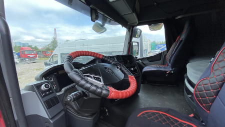 RENAULT T 4x2 Седельный тягач — Б/У, 2019 г.