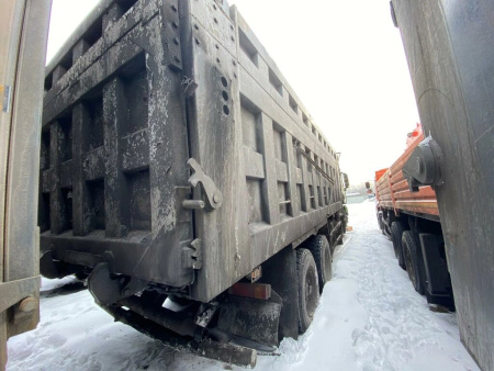 Shacman (Shaanxi) SX 8x4 Самосвал SX33186T366 — Б/У, 2022 г.
