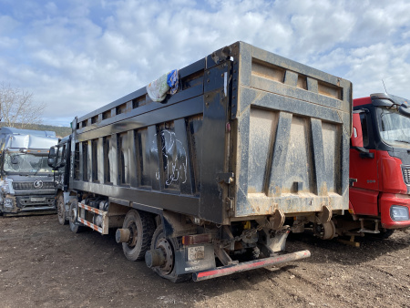 Shacman (Shaanxi) SX 8x4 Самосвал SX331863366 — Б/У, 2023 г.