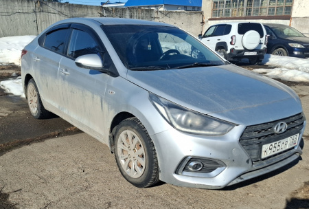 HYUNDAI Comfort 1.6 6AT — Б/У, 2018 г.