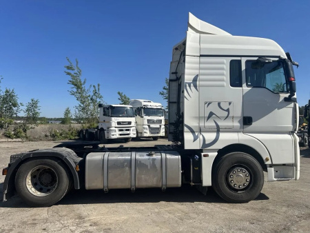 SITRAK C7H 4x2 Седельный тягач ZZ4186V361HE — Б/У, 2022 г.