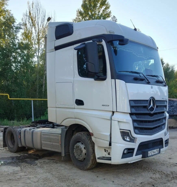 Mercedes-Benz ACTROS 4x2 Седельный тягач 1853 — Б/У, 2023 г.