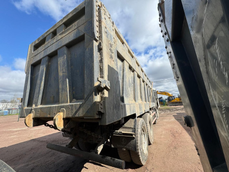 Shacman (Shaanxi) SX 8x4 Самосвал SX331863366 — Б/У, 2024 г.