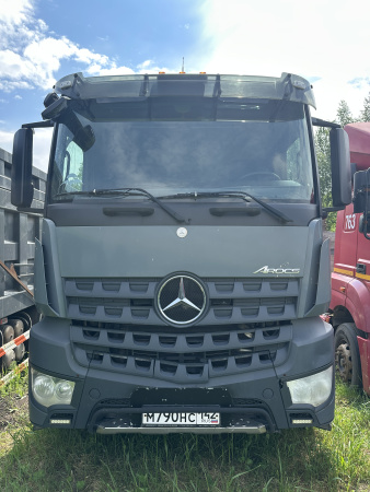 Mercedes-Benz AROCS 6x4 Седельный тягач 3348S AT — Б/У, 2019 г.