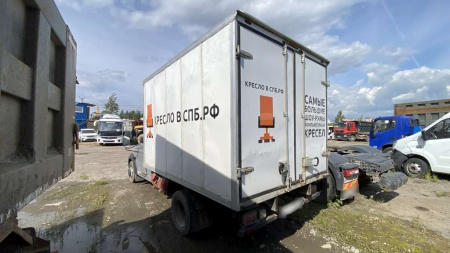 UAZ Profi Промтоварный фургон — Б/У, 2022 г.