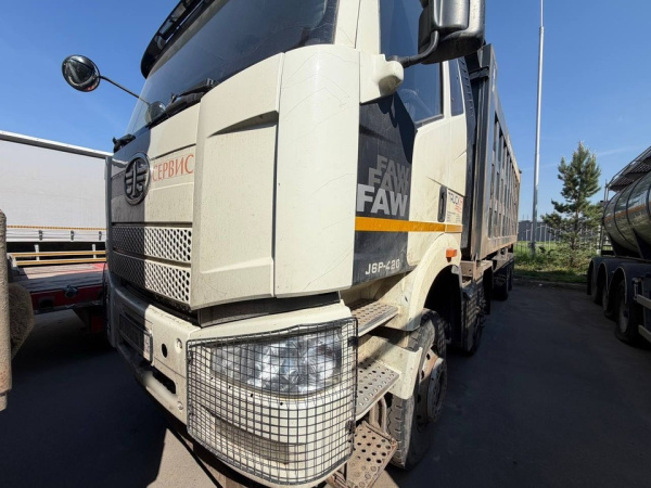 FAW CA 3310 8x4 Самосвал — Б/У, 2023 г.
