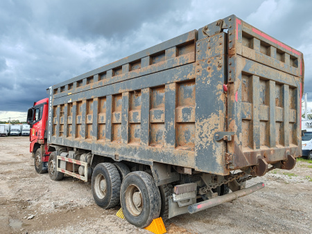 Shacman (Shaanxi) SX 8x4 Самосвал SX33186V366 — Б/У, 2022 г.