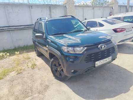 LADA Niva Travel BLACK 1.7 79,54 hp 5MT — Б/У, 2022 г.