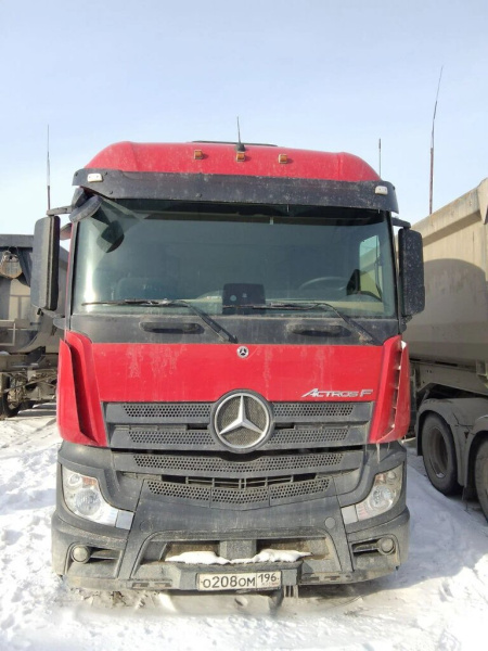 Mercedes-Benz Actros 6x4 Седельный тягач 2645 LS — Б/У, 2023 г.