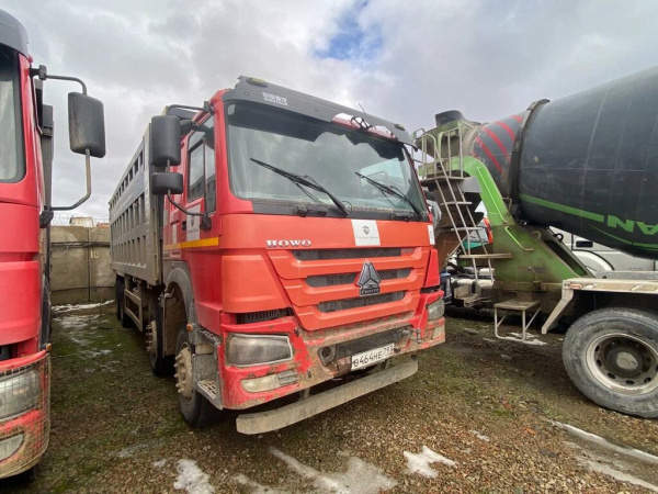 Howo ZZ 8x4 Самосвал ZZ3407S3867E — Б/У, 2022 г.