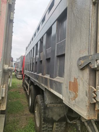 Shacman (Shaanxi) SX 8x4 Самосвал SX33186W366C — Б/У, 2022 г.