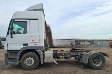 Mercedes-Benz ACTROS 4x2 Седельный тягач 1841 LS — Б/У, 2017 г.