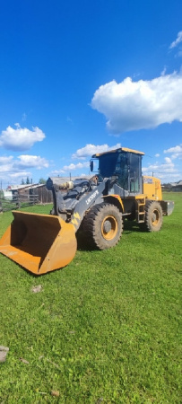 XCMG LW Фронтальный погрузчик LW300FN — Б/У, 2021 г.