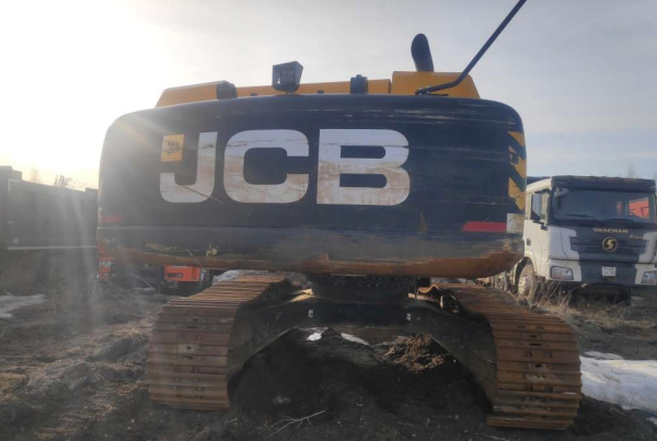 JCB JS305LC Экскаватор — Б/У, 2021 г.
