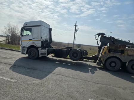 КамАЗ 5490 4x2 Седельный тягач 5490-S5 — Б/У, 2018 г.