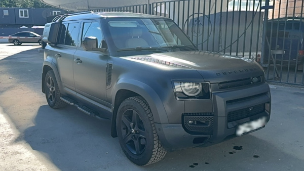 LAND ROVER 2.0D 200PS X-Dyn SE — Б/У, 2021 г.