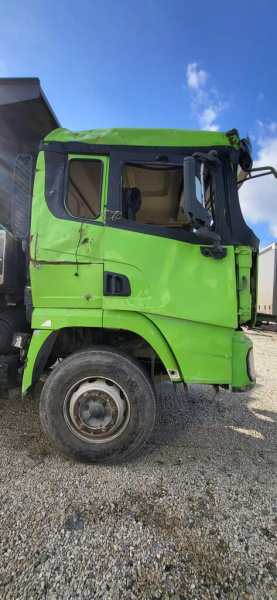 Shacman (Shaanxi) SX 6x4 Самосвал SX32586V384 — Б/У, 2022 г.