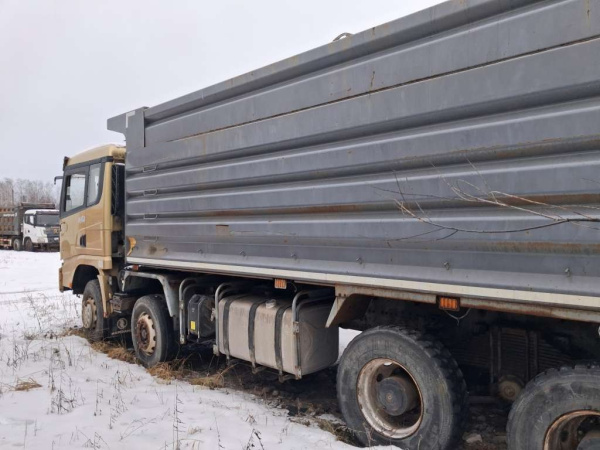 Shacman (Shaanxi) SX33186T366 8x4 — Б/У, 2021 г.