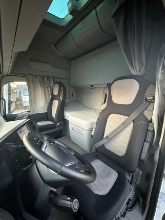 Ford F-Max 4x2 Седельный тягач CCK1 — Б/У, 2023 г.