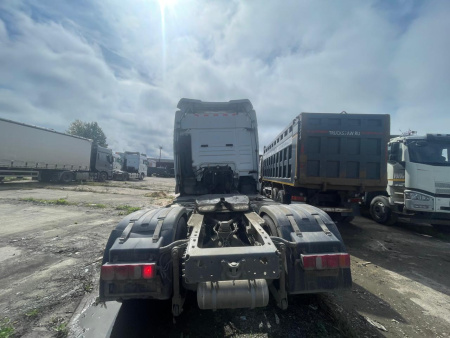 SITRAK C7H 4x2 Седельный тягач ZZ4186V391HE — Б/У, 2023 г.