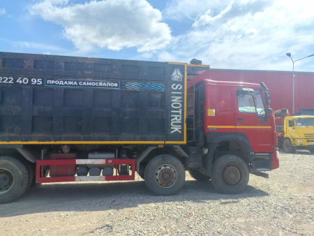Howo ZZ 8x4 Самосвал ZZ3407S3867E — Б/У, 2023 г.