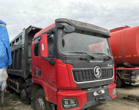Shacman (Shaanxi) SX331863366 — Б/У, 2024 г.