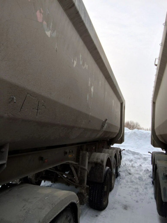 Grunwald 9453 Полуприцеп самосвальный 9453-0000011-60 — Б/У, 2024 г.