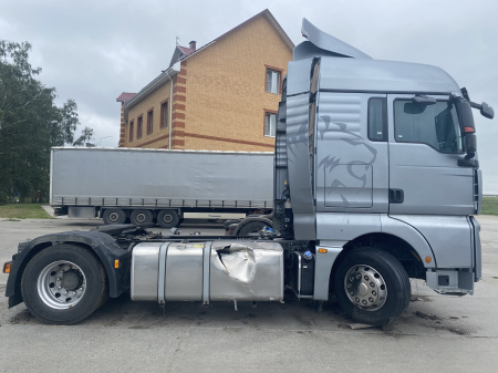 SITRAK C7H 4x2 Седельный тягач ZZ4186V361HE — Б/У, 2023 г.