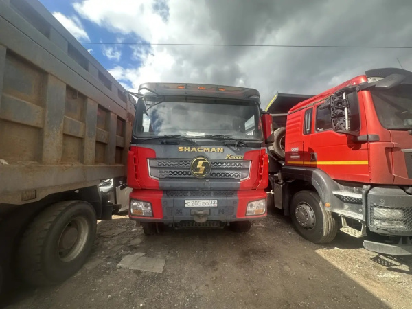 Shacman (Shaanxi) SX 8x4 Самосвал SX33186V366 — Б/У, 2022 г.
