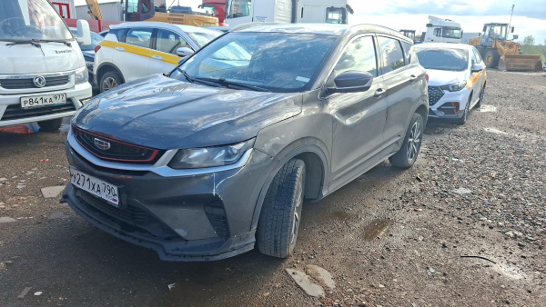 Geely Coolray — Б/У, 2023 г. (Солнечногорск, 296464 км)