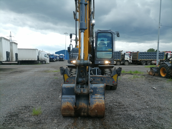 XCMG XE150 Экскаватор колесный XE150WD — Б/У, 2023 г.
