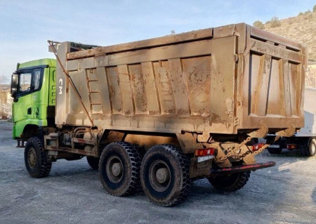 Shacman (Shaanxi) SX 6x6 Самосвал SX32586V385 — Б/У, 2023 г.