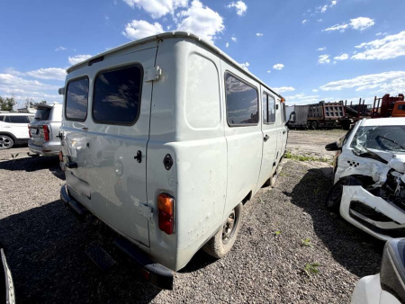 UAZ 7 мест без ABS 2.7 5MT — Б/У, 2023 г.