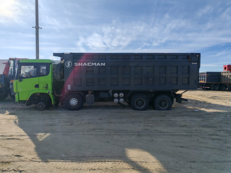 Shacman (Shaanxi) SX 8x4 Самосвал SX33186W366C — Б/У, 2022 г.