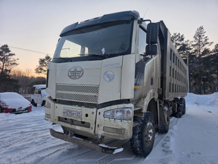 FAW J6* 8x4 Самосвал — Б/У, 2022 г.