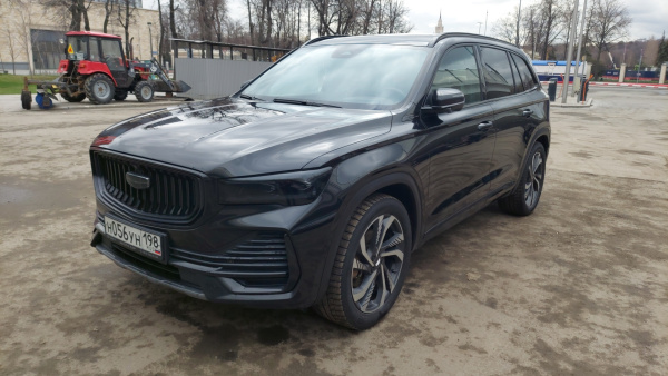 GEELY Flagship 2.0T (238 hp) 8AT 4WD — Б/У, 2022 г.