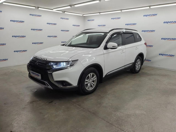 Mitsubishi Outlander — Б/У, 2021 г. (Москва, 168231 км)