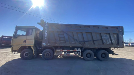 Shacman (Shaanxi) SX 8x4 Самосвал SX331863366 — Б/У, 2023 г.
