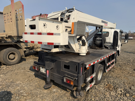 Isuzu ELF 8.3 4x2 Автокран ELF KV100 — Б/У, 2025 г.