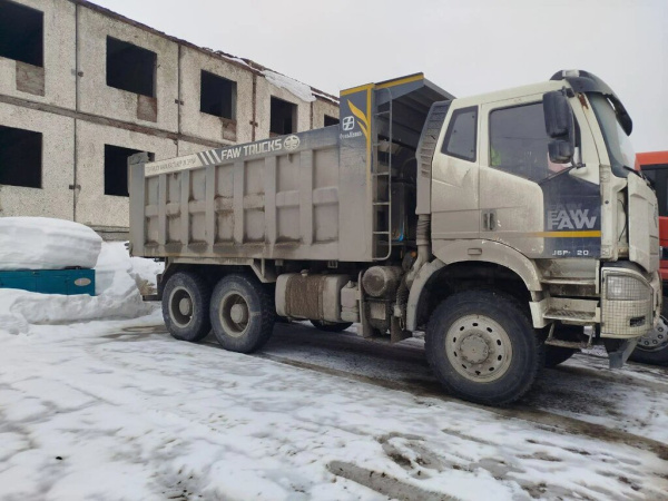 FAW J6 6x6 Самосвал CA3250P66K24L1TE5 — Б/У, 2022 г.