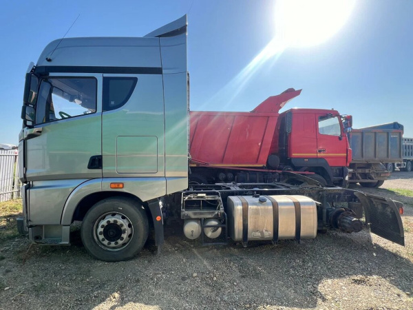 FAW JH6 4x2 Седельный тягач CA4180P25K15E5A80 — Б/У, 2023 г.