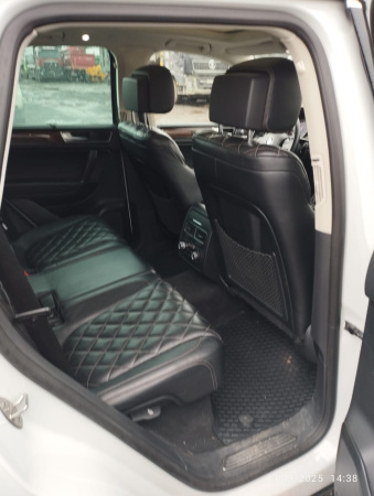 Volkswagen TOUAREG — Б/У, 2017 г.