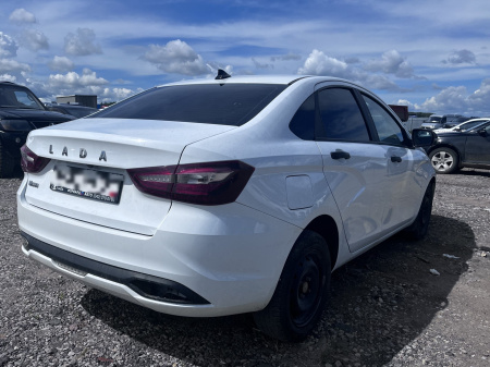 LADA Comfort 24 1.6 106hp 5MT — Б/У, 2024 г.