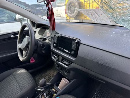VOLKSWAGEN Respect 1.6 110hp 5MT — Б/У, 2021 г.