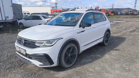VOLKSWAGEN R-Line 1.4 TSI 150hp 6DSG 4Motion — Б/У, 2021 г.