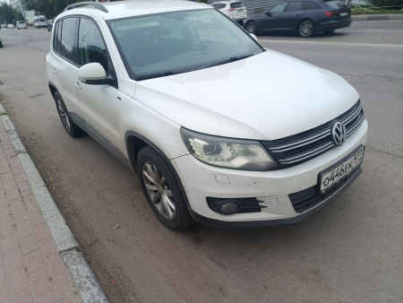 Volkswagen TIGUAN 2.0 TSI AT Sport — Б/У, 2015 г.