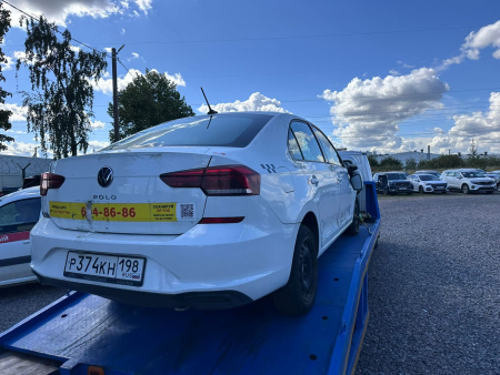 VOLKSWAGEN Respect 1.6 110hp 5MT — Б/У, 2021 г.